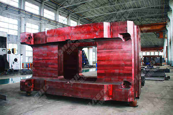 河南大型铸钢件加工厂是如何生产轧机牌坊的？